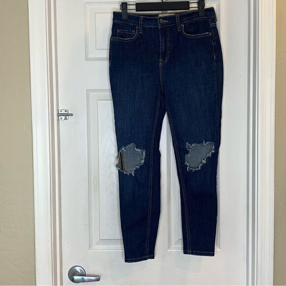 Free People Distressed Skinny Jeans Ankle Cropped Size 28 - Picture 2 of 8